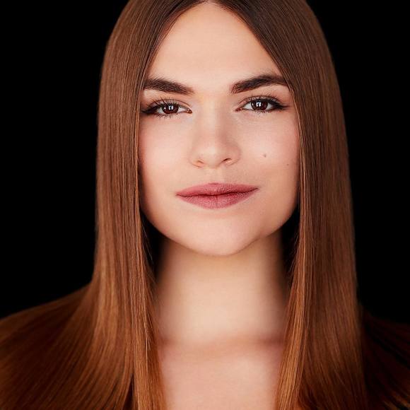 Meet your Posher, Jaclyn - Picture 1 of 1